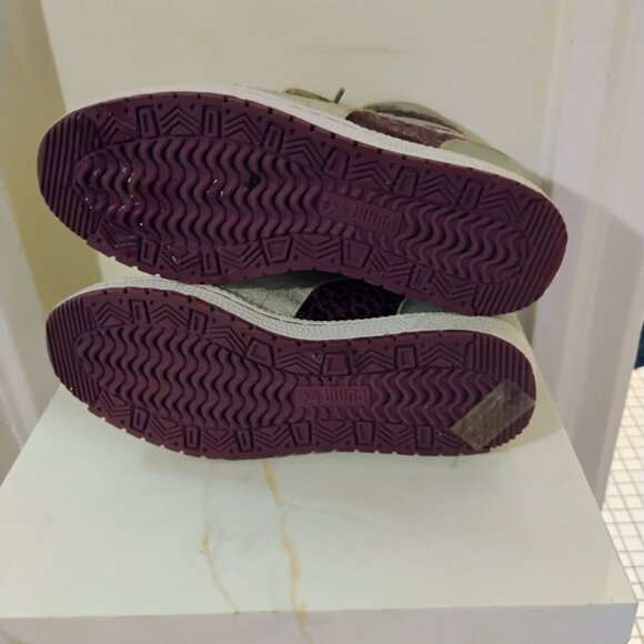 Women's Puma high top sneakers/grey and purple with velcro - Picture 6 of 6
